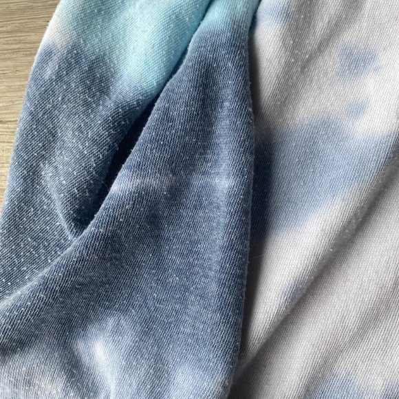 Ocean Drive Tie Dye Hooded Sweatshirt with Front Pockets Blue/White Size M - Picture 6 of 8